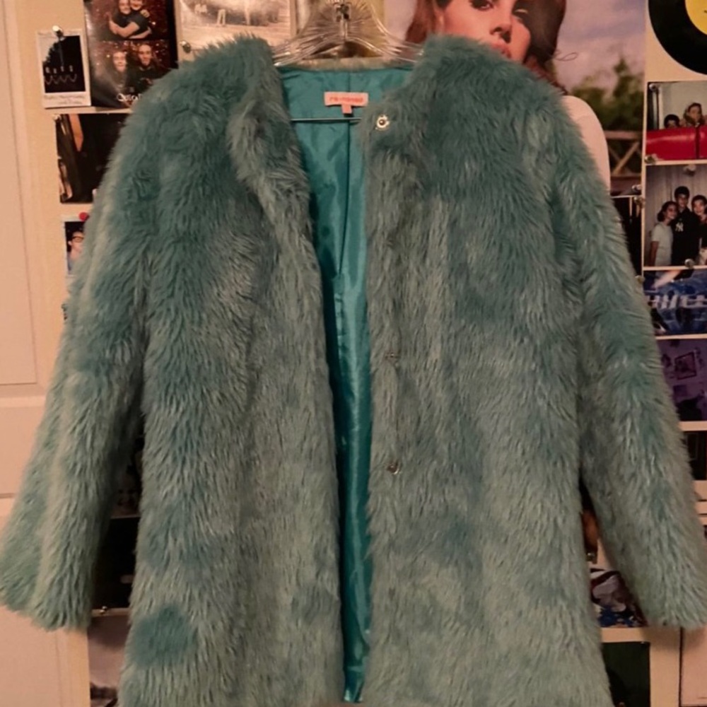 super cute blue furry jacket